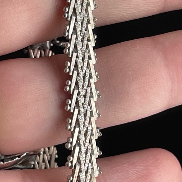 Vintage Sterling Silver 925 Italy Herringbone Bracelet - Picture 6 of 15